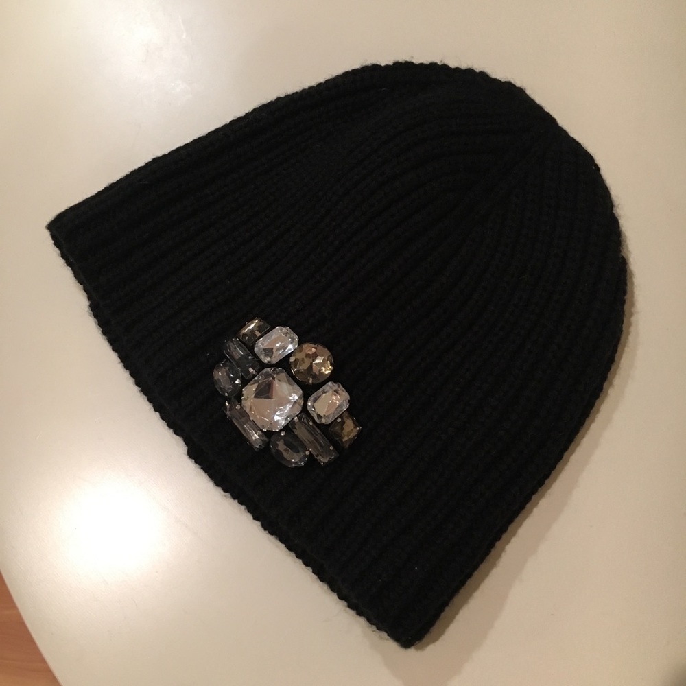 Ann Taylor beanie.